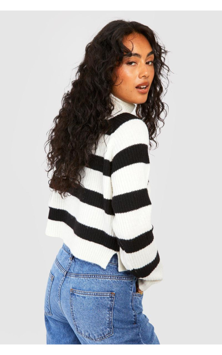 М’який в’язаний джемпер у смужку