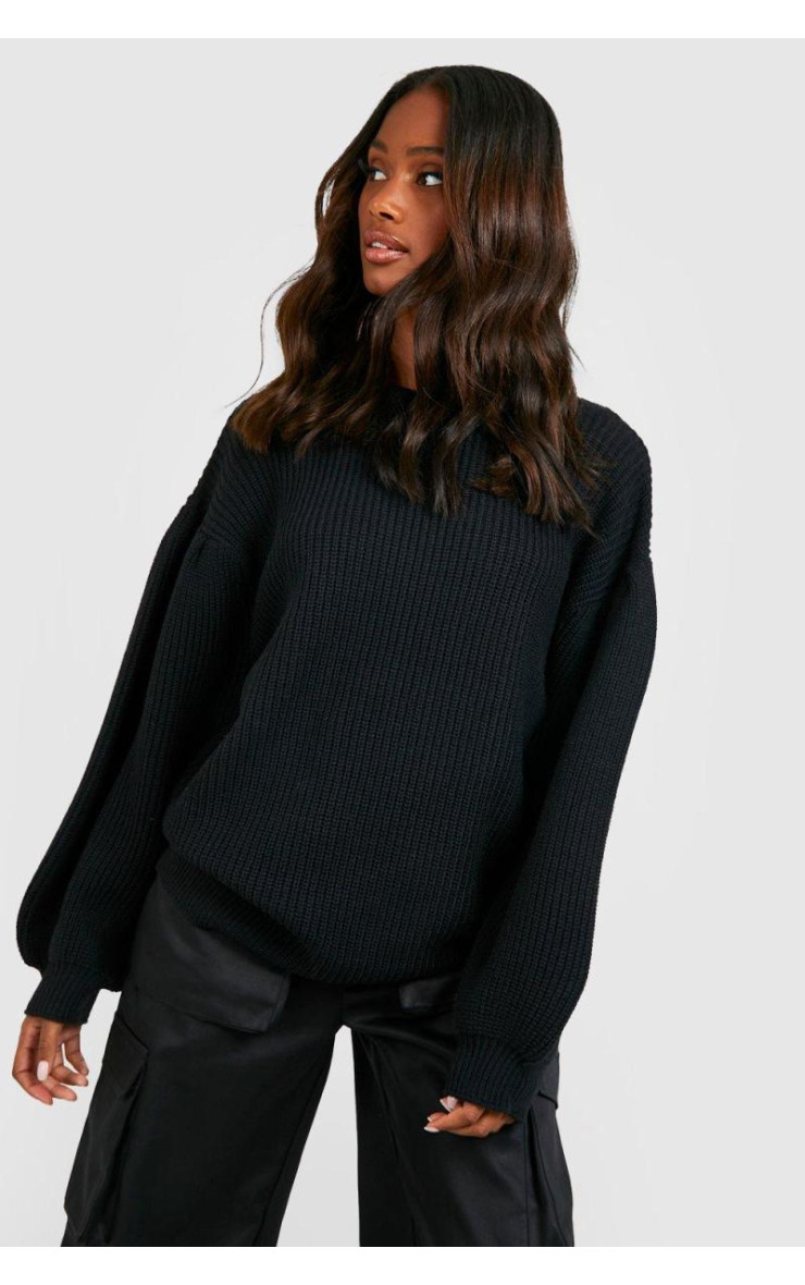 Чорний джемпер з балончиком