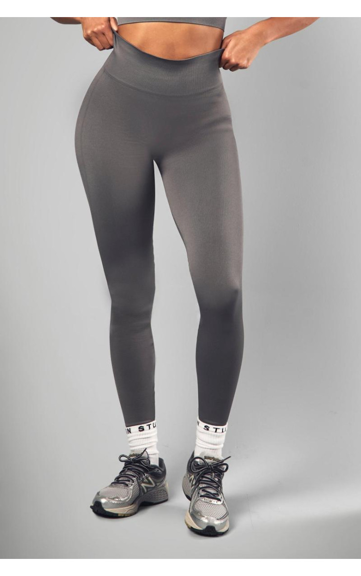 Безшовні легінси в рубчик