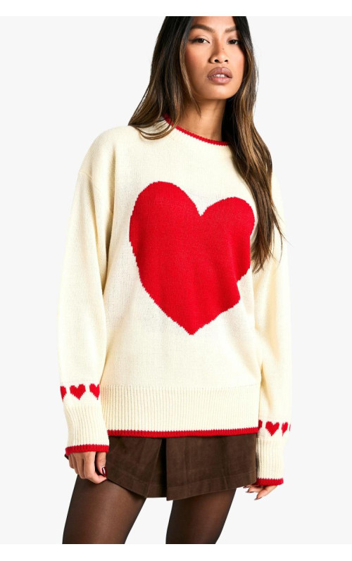Величезний різдвяний джемпер у формі серця