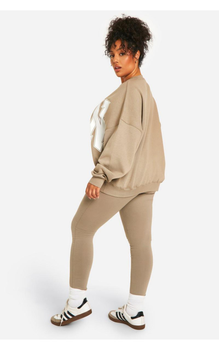 Плюс великий світшот Dsgn і легінси