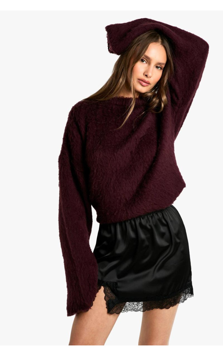 Міні-спідниця з атласною мереживною обробкою