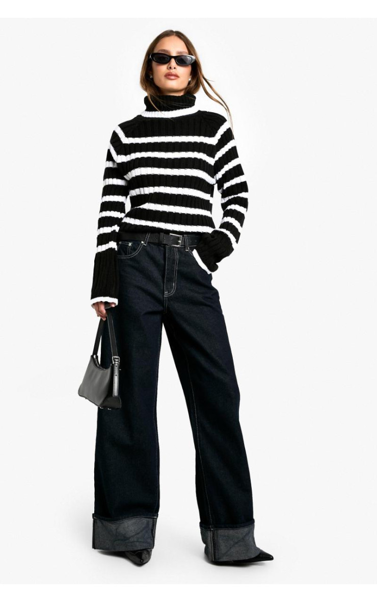 Джемпер у смужку з широкими рукавами під горловину