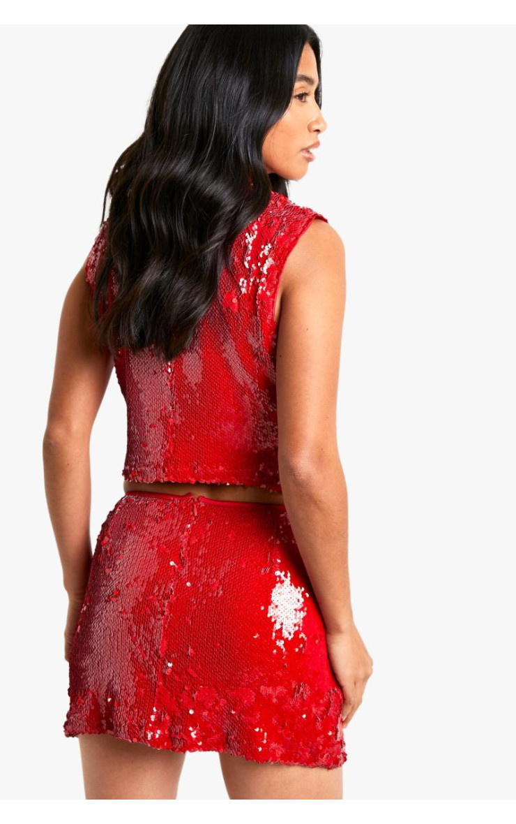 Маленька міні-спідниця з блискітками