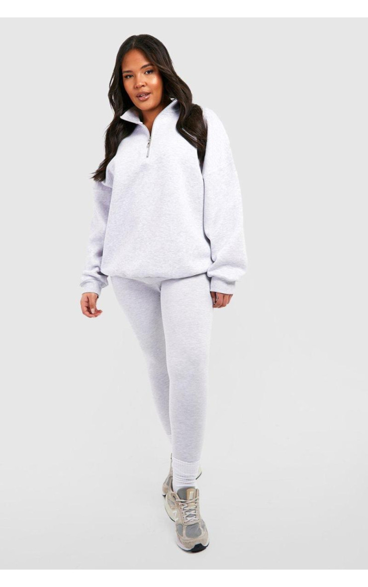 Плюс великий світшот і легінси