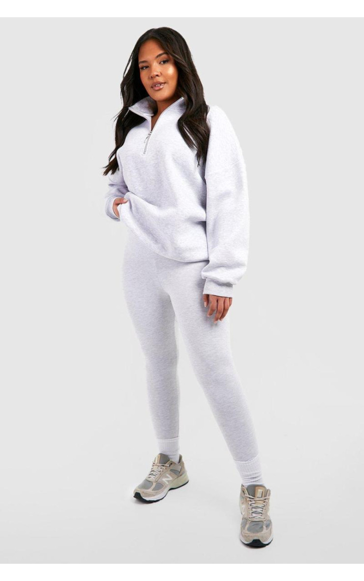 Плюс великий світшот і легінси